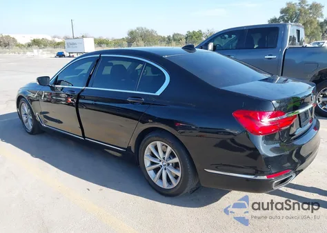 2017 BMW 740I из США, поврежденный, VIN WBA7E2C52HG739745